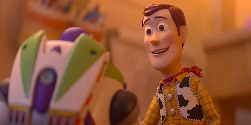 Toy Story 5 at Luna on SX
