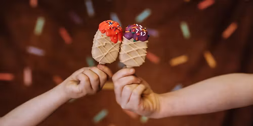 Dip & Decorate: Kids Cake Pop Class