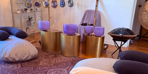 The Amethyst House Signature Sound Bath w\/ Elizabeth \ud83d\udc9c 