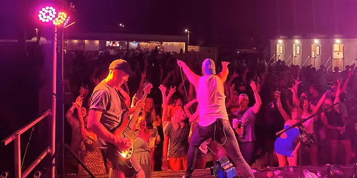 90s+2000s Night at Humphreys!