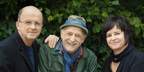 GUILLAUME DE CHASSY \/ G\u00c9RALDINE LAURENT \/ ANDR\u00c9 MINVIELLE "TR\u00c9NET EN PASSANT"