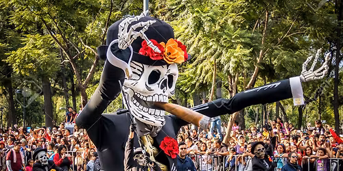 HALLOWEEN STREET FESTIVAL \u2013 M\u00dcNCHEN 2025 \ud83d\udc7b\ud83c\udf83