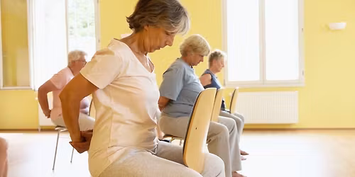 Yoga p\u00e5 stol med Heidi Nylund