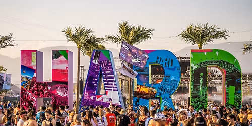 Waterparks with Plain White T's (Relocated from Shrine Expo Hall)