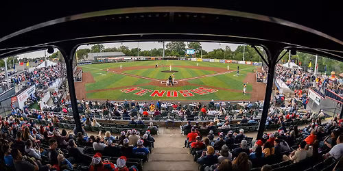 Waterloo Bucks at Kenosha Kingfish at Simmons Field