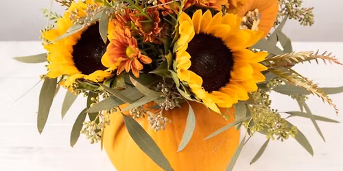Floral workshop - pumpkin centerpiece