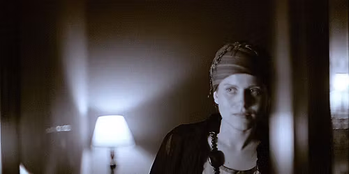 O sear\u0103 de decembrie cu Maria R\u0103ducanu \u0219i invita\u021bii ei