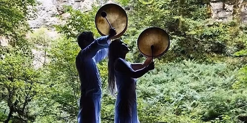 Zvo\u010dna kopel s petjem v svetlobnem jeziku srca