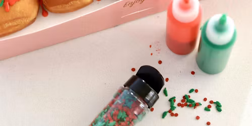 Stan's Donuts Donut Decorating | Naperville (Session 2)