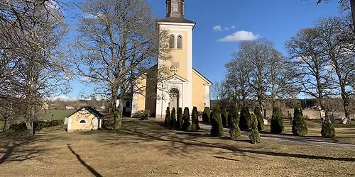 H\u00f6stmusik i Kyrkefalla kyrka