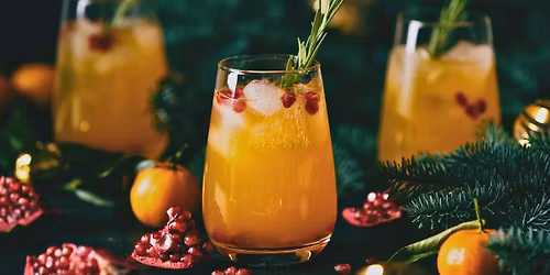 Seasonal Sips Winetail Class