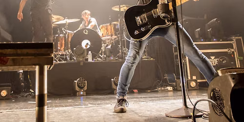 Yellowcard with Taking Back Sunday and The Click Five