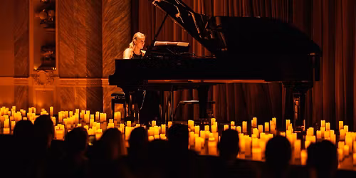 Klav\u00edrn\u00ed koncert p\u0159i sv\u00ed\u010dk\u00e1ch - The Music of LUDOVICO EINAUDI 