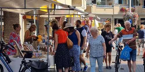 Home Made Market Wateringen tijdens Winkel en Wijn
