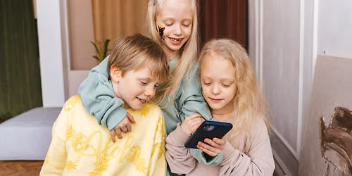 The Colour Lab: Family Smartphone Photography