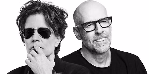 Pivot with Kara Swisher and Scott Galloway presented by beehiiv