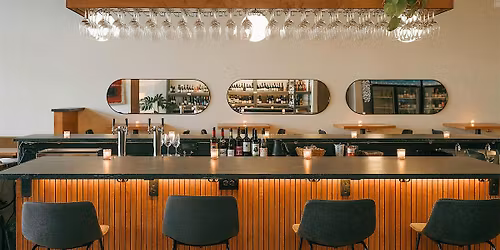 Living Room Wines NYE Bash!