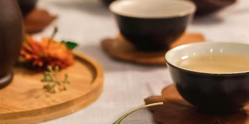 Tea Study Series | 12-Session Hybrid Intensive