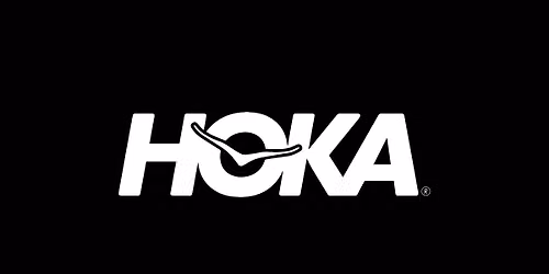 HOKA Flatiron Dog Walk