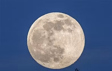 Guided Full Moon Meditation - The Strugeon Moon!