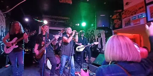 Aftershock - live at The Halfway House