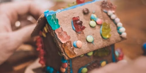Build & Decorate A Gingerbread House