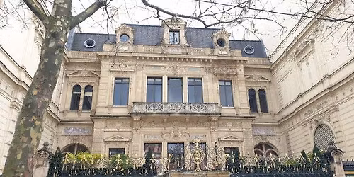 L'h\u00f4tel de la Pa\u00efva