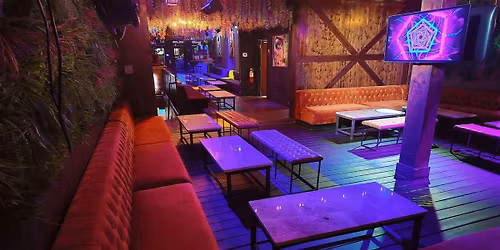 Pretty Girls Love Muse