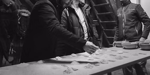 Friday Afternoon Special-After Work ERWI Touren mit Streetfood von The Underground Kitchen \/\/