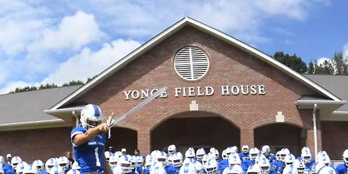 Presbyterian Blue Hose vs. Marist Red Foxes