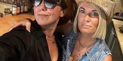 Bottomless Country Night