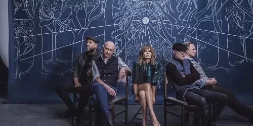 Varius Manx in Bia\u0142ystok