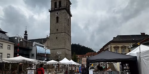 T\u00d6PFER- & HANDWERKSMARKT