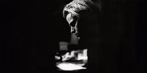 Tom McRae \u2013 UTSOLGT \/ John Dee \/ Pres. av Live Nation