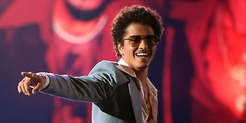 Bruno Mars, Raye & DJ Pee.Wee — New Orleans, Lousiana