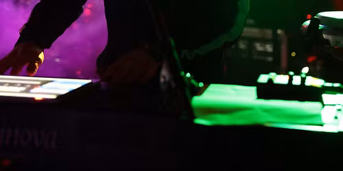 Ben, the Maker's debut show!