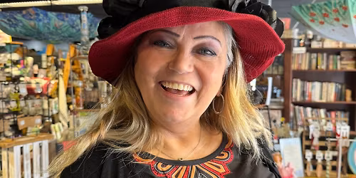 Pendelum readings and cleansings with Melinda\u2728