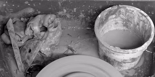 Pottery - 8 week throwing evening class - Monday