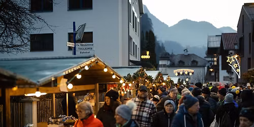 Brixlegger Weihnacht mit Bauern- & Christbaummarkt und Kinder Weihnachtsfilm