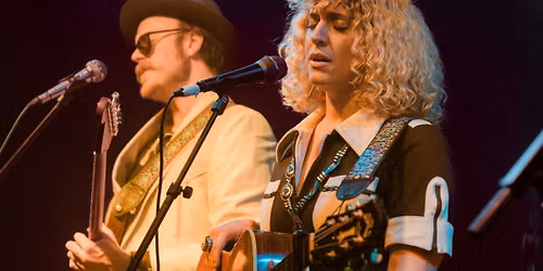 LAUREN HOUSLEY with Thomas Dibb \u2013 Live in concert. 