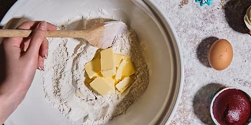 Newcastle Children's Bakery Classes & Adults Sparkling Cream Tea