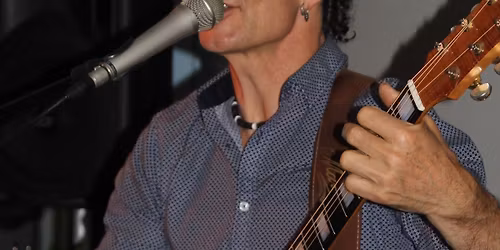 Sambo Sunday @ Waterfront Hotel