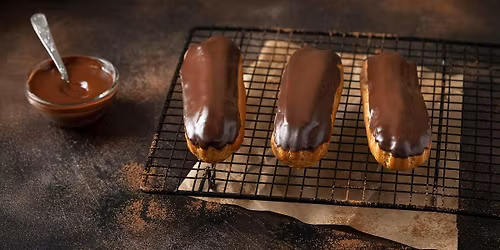 Cream Puff and \u00c9clair Class - Hands On Baking