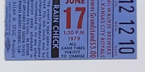 Milwaukee Brewers at Kansas City Royals at Kauffman Stadium
