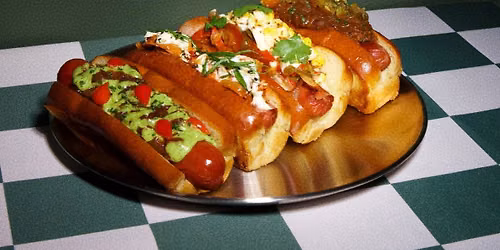 Harry's Hot Dogs Debut at Southern Peak Brewery!
