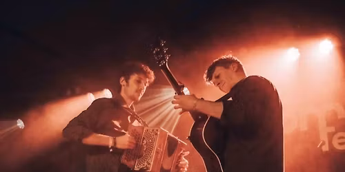 Balhalla folkbal met Thalas