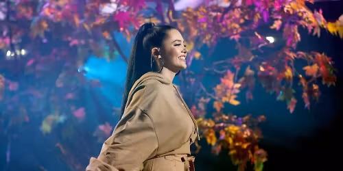 Lauren Spencer Smith