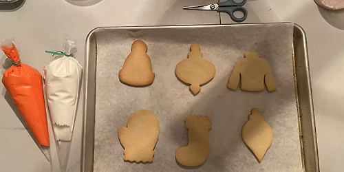 Annie's Signature Sweets Sugar cookie decorating baking class in CLE