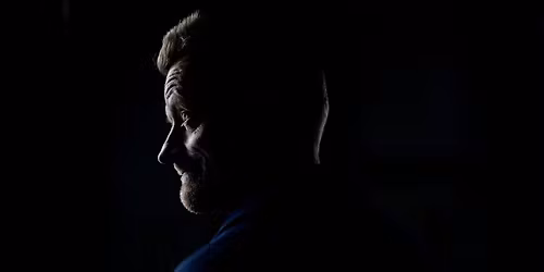 Frank Hvam - Et Smukt Styrt