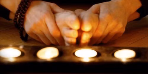 Warm Candlelit Yin Yoga + Meditation- beginner friendly